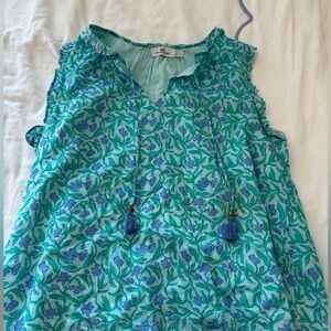 Vineyard Vines womens blouse